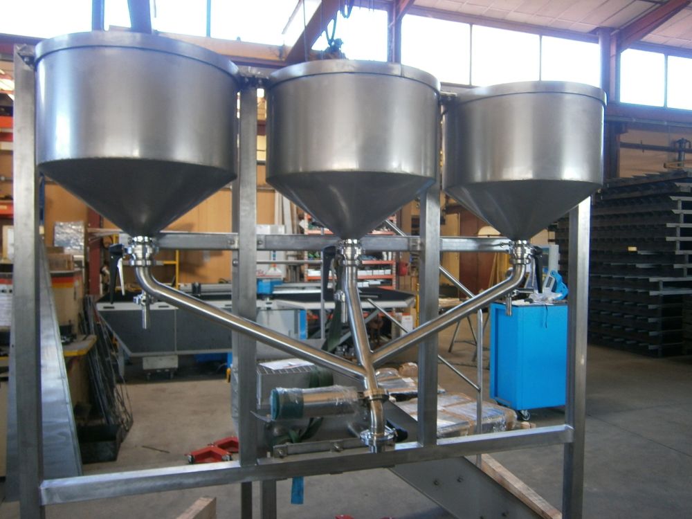 Dosing machines for sauces