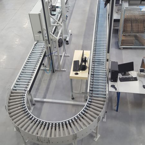 Ligne d'emballage de coli avec étiqueteuse automatique