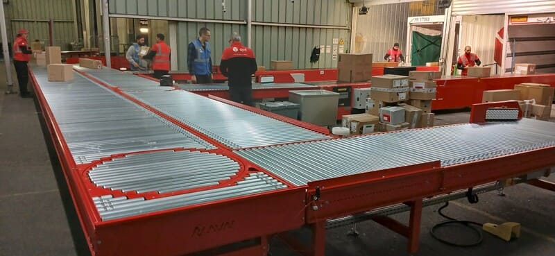 Ligne de convoyage table tournante